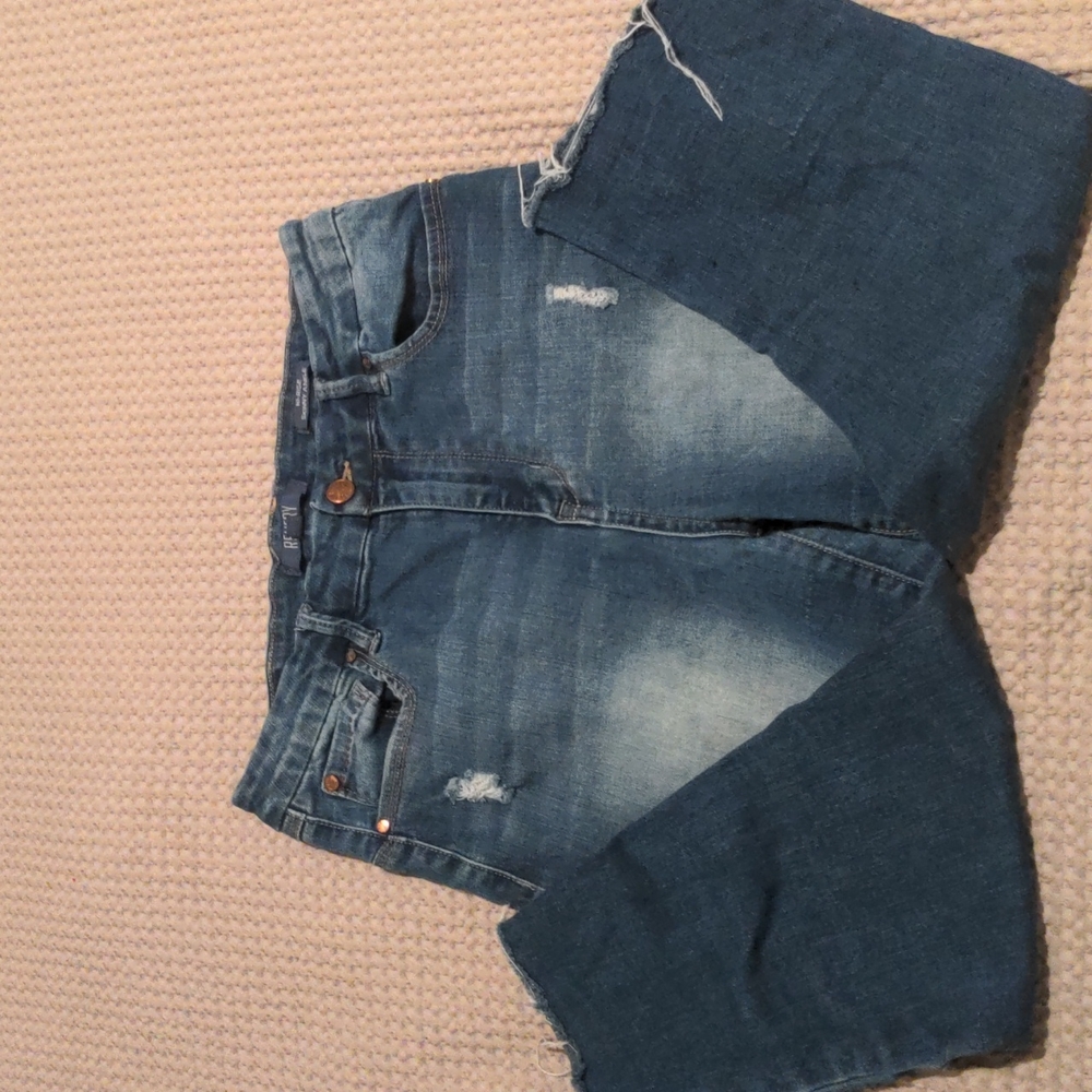 Revery cutoff jeans (size 29)